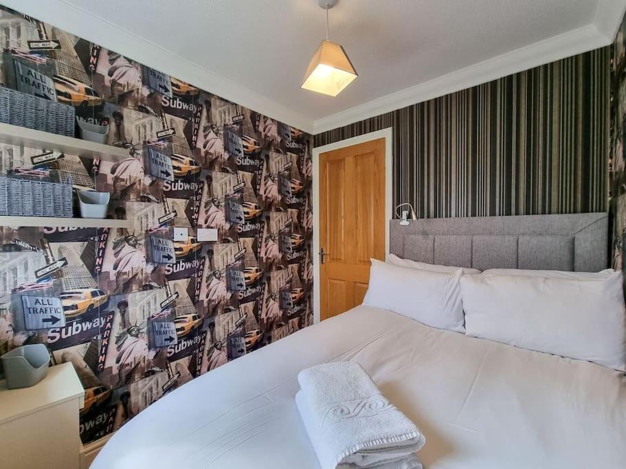Stunning Family Home Close To The City Centre Manchester Bagian luar foto