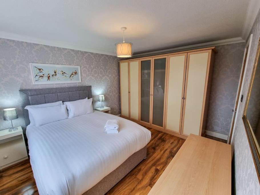 Stunning Family Home Close To The City Centre Manchester Bagian luar foto