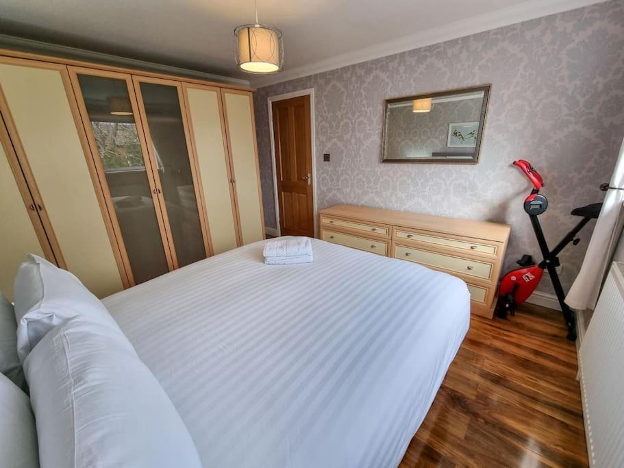 Stunning Family Home Close To The City Centre Manchester Bagian luar foto