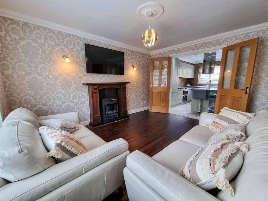 Stunning Family Home Close To The City Centre Manchester Bagian luar foto
